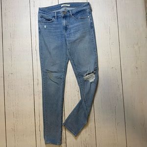 Levi’s 711 Skinny Jeans